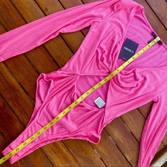 Hot Pink Bodysuit Long Sleeve V Neck Stretch Open Peekaboo Size M - Forever 21 - Picture 6 of 8